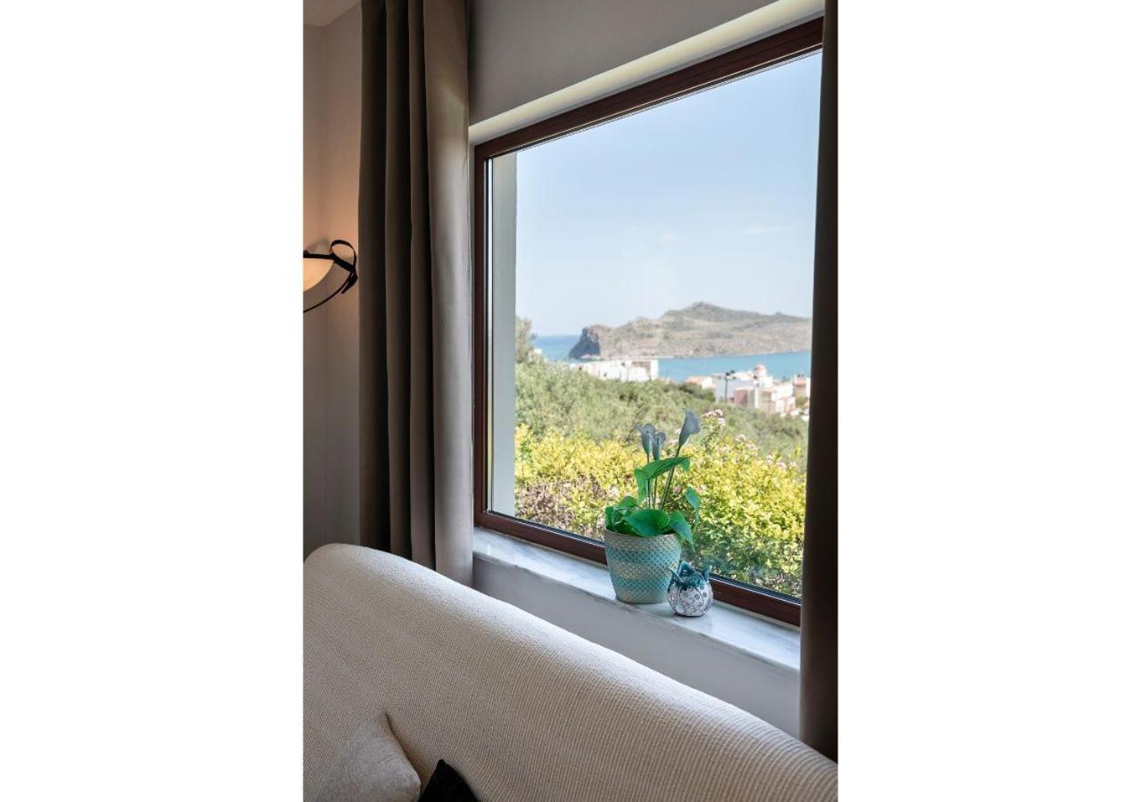 Andromia Studios & Apartments Agia Marina Екстериор снимка
