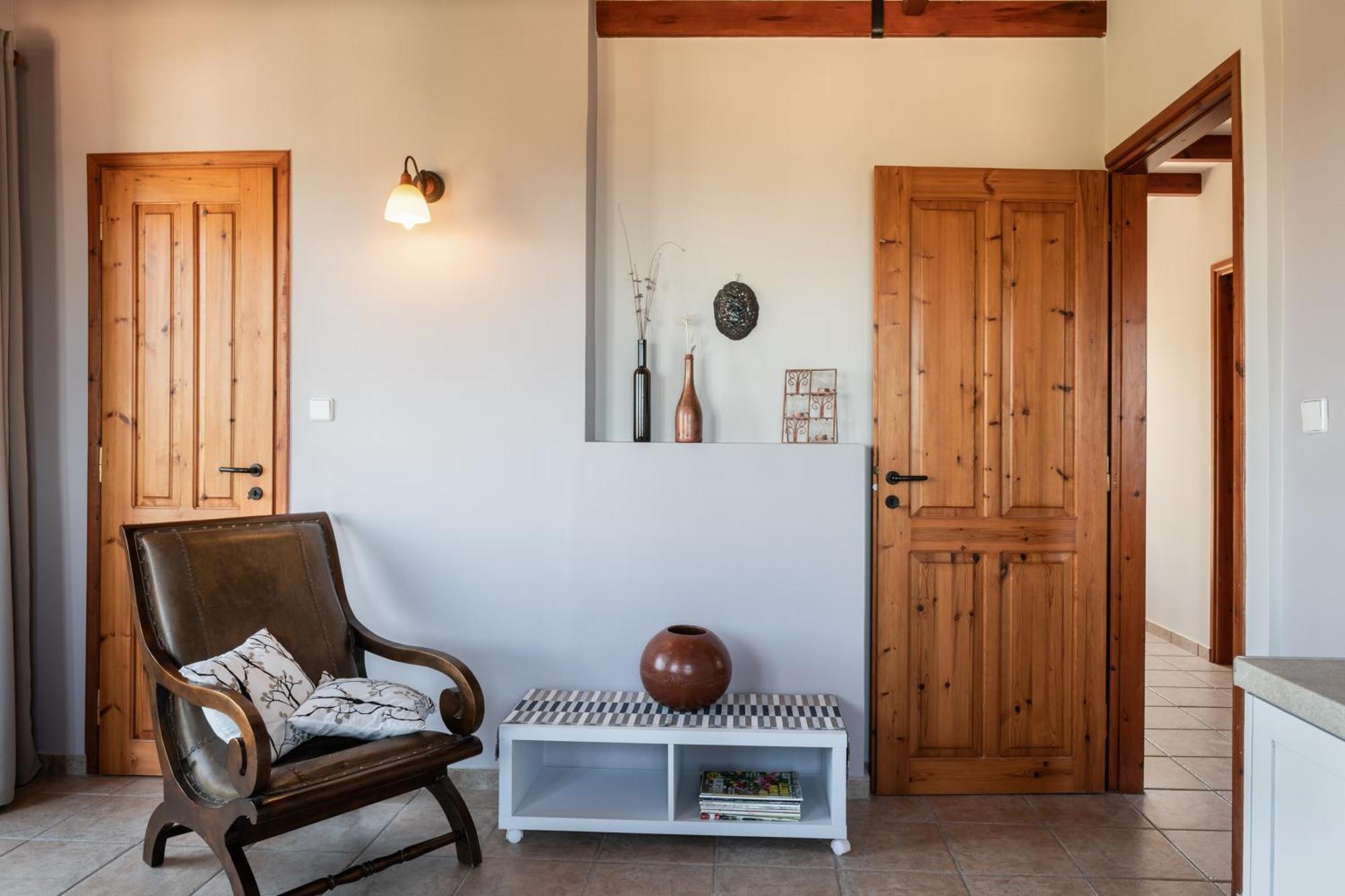 Andromia Studios & Apartments Agia Marina Стая снимка